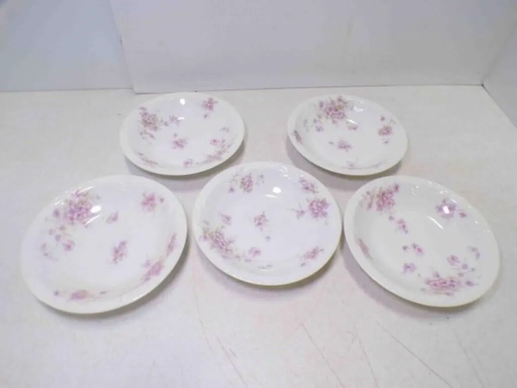 5 French Theodore Haviland Limoges 7�" Bowls
