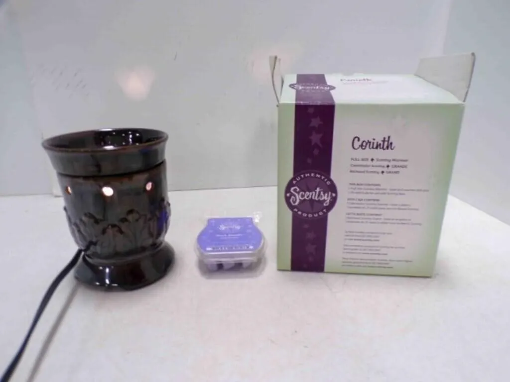 Authentic Scentsy Corinth Full Size Scentsy Warmer