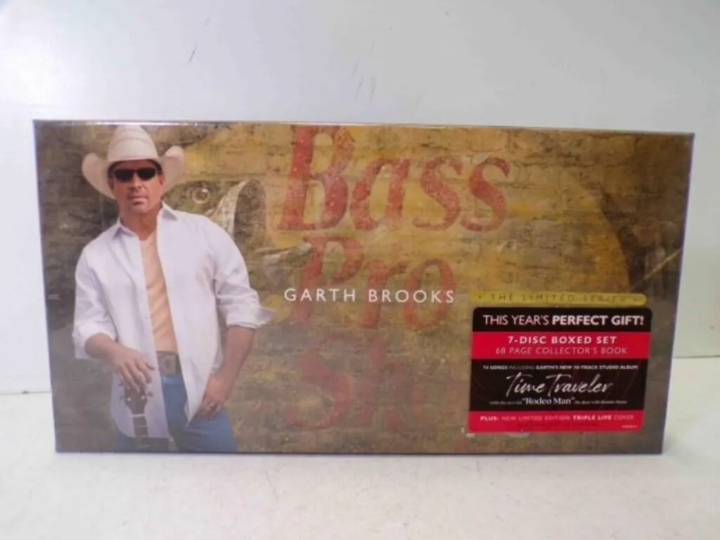 Bass Pro Shop Garth Brooks Limited 7 Disc CD Box