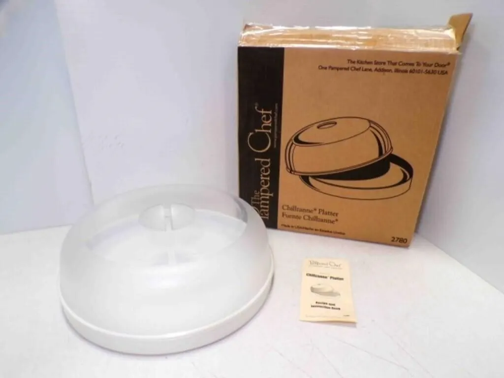 Pampered Chef Chillzanne Platter w/Lid Original