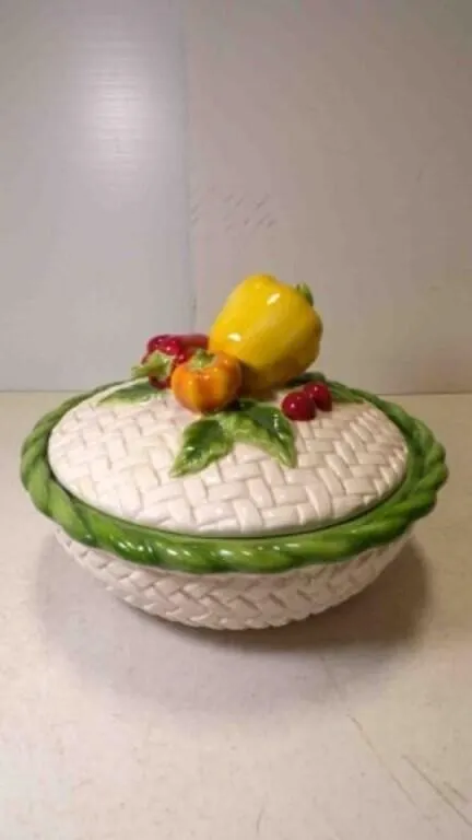 Vintage Fitz & Floyd Pepper Gourmet Ceramic Lidded