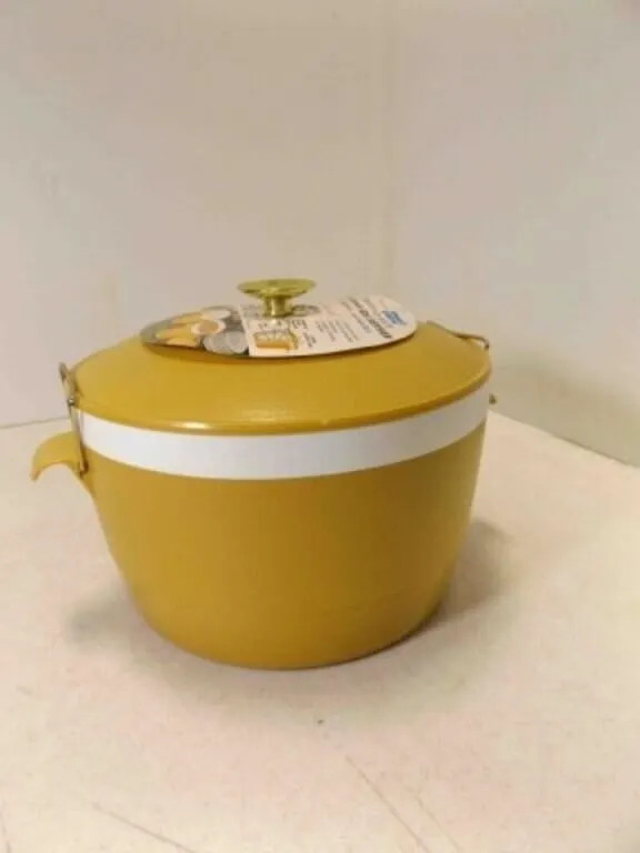 Vintage 1970's Therm-O-Ware Insulated Food & Ice
