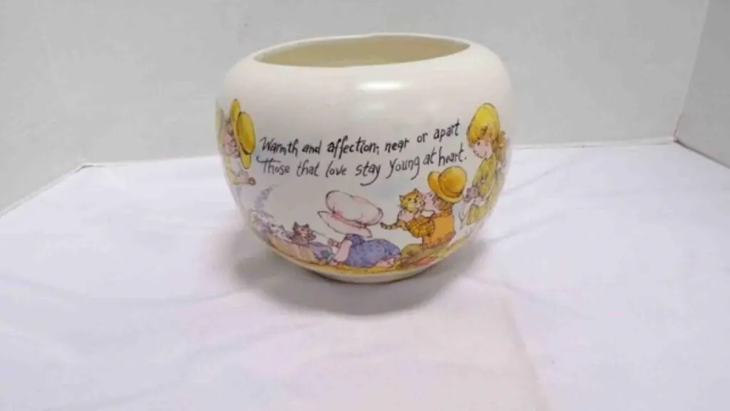 Vintage McCoy Pottery Floraline Round Jardiniere