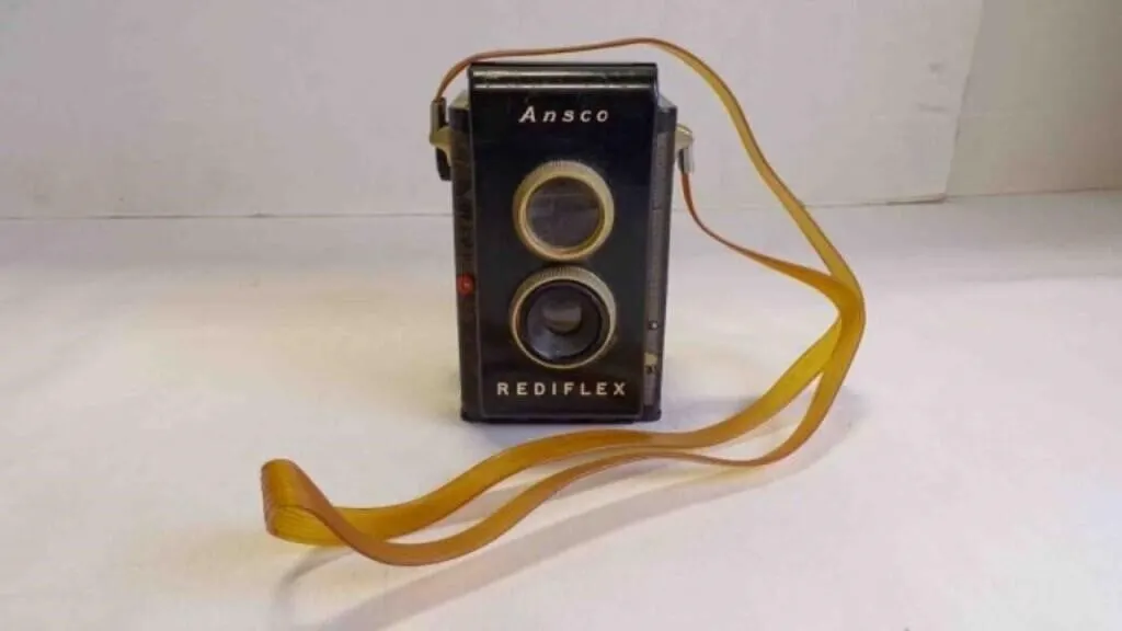 Vintage Ansco Rediflex 620 Film Camera - UNTESTED