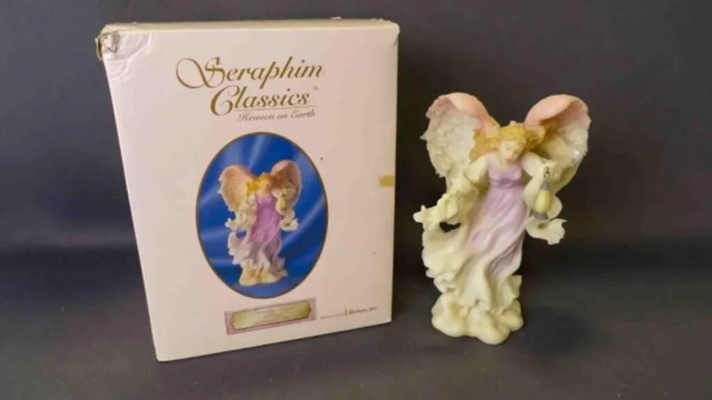 1999 Seraphim Classics Resin Bethany Angel Figure