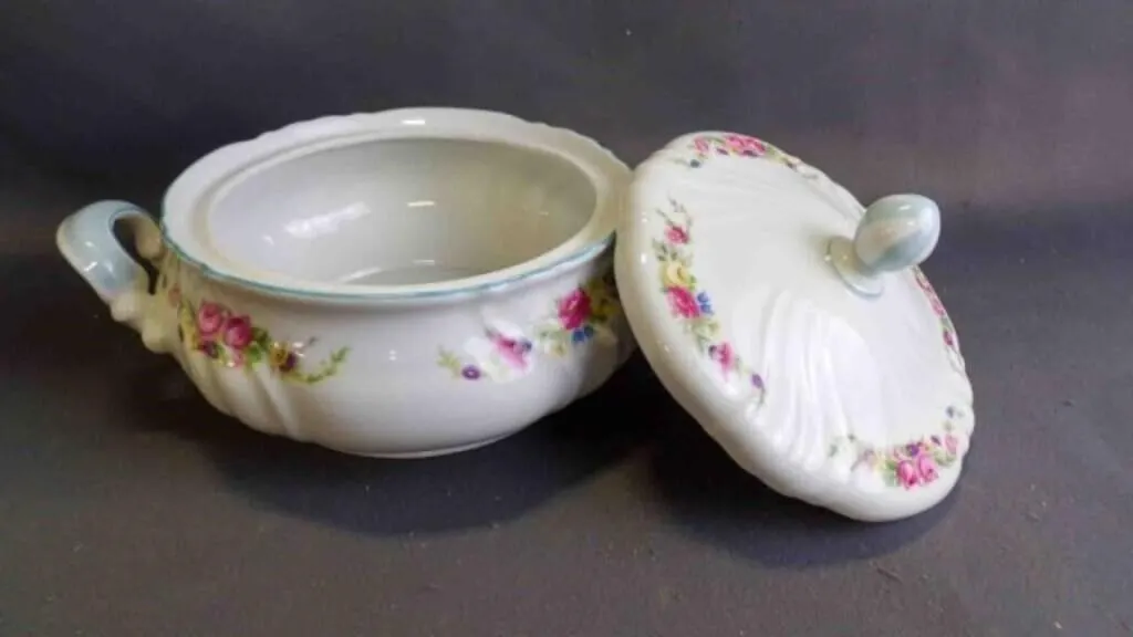 Vintage Johann Haviland Bavaria Round Serving Bowl