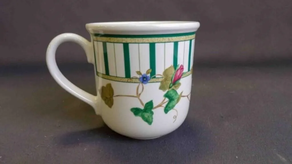 Vintage Lenox "Floral Vine" Motif Coffee/Tea Mug