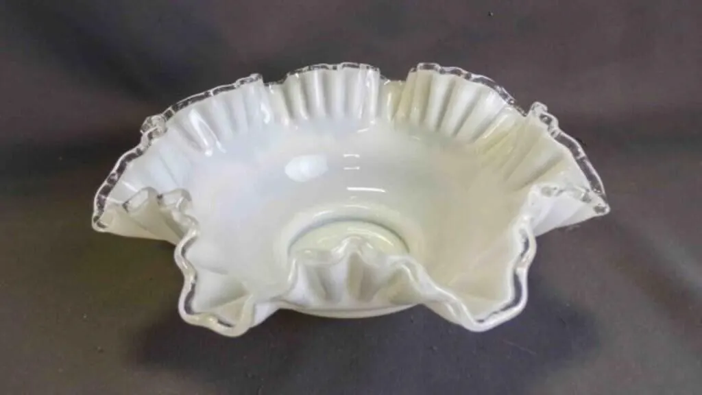 Vintage Ruffled Rim White Milk Silver Fox Bowl