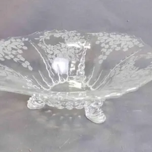 Beautiful Vintage "Flower Basket" Clear Glass Bowl