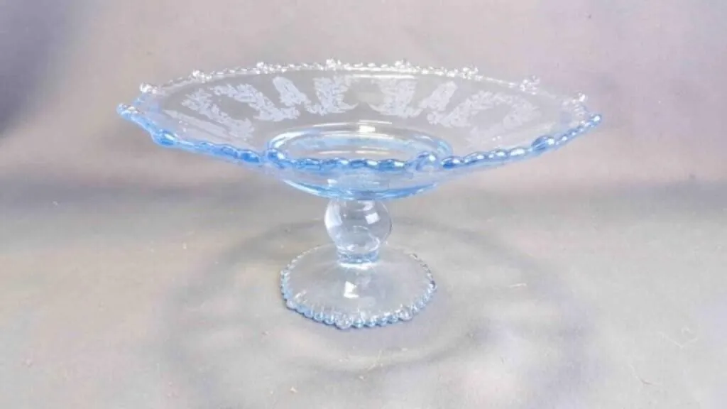 Beautiful Vintage Ice Blue Elegant Depression Bowl