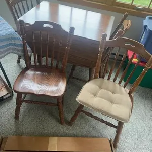 Colonial Oak Drop Leaf Table & 4 Chairs