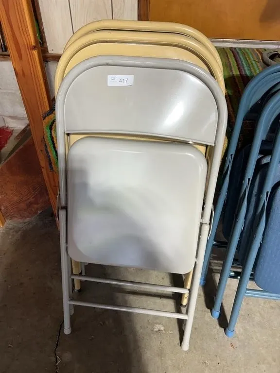 Set of 4 Beige & Tan Metal Folding Chairs