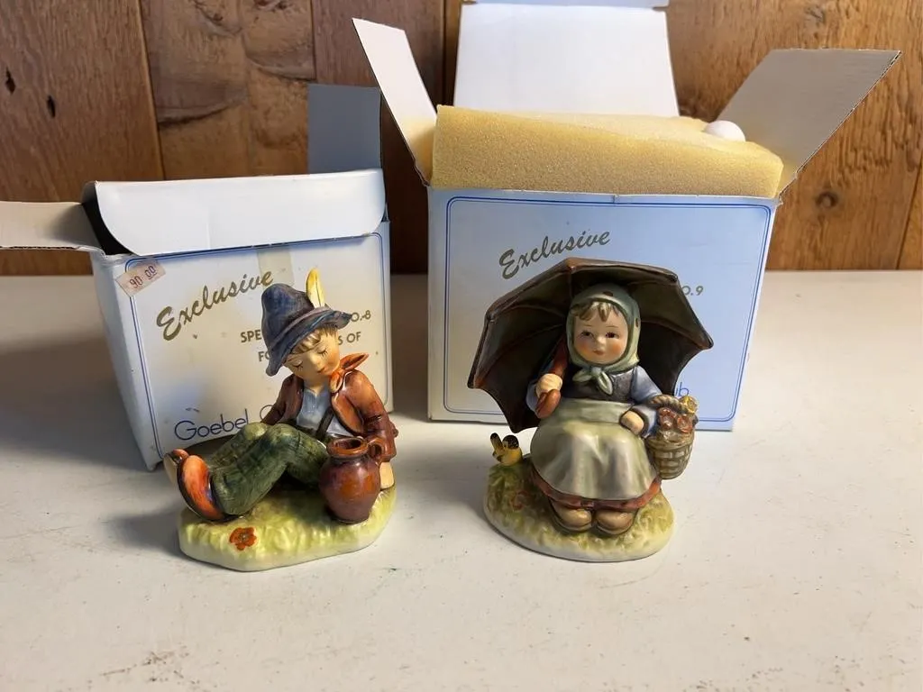 Goebel Hummel Figurines: Coffee Break & Smiling