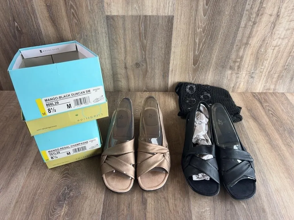 LifeStride Mango Wedge Sandals & Floral Bag