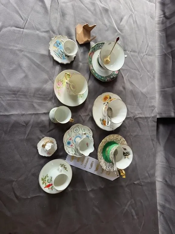 Porcelain Teacups, Saucers & Souvenir Dishes