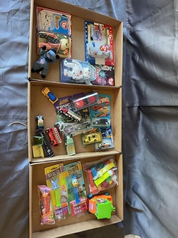 Hot Wheels, PEZ, Ty Beanie Toy Lot
