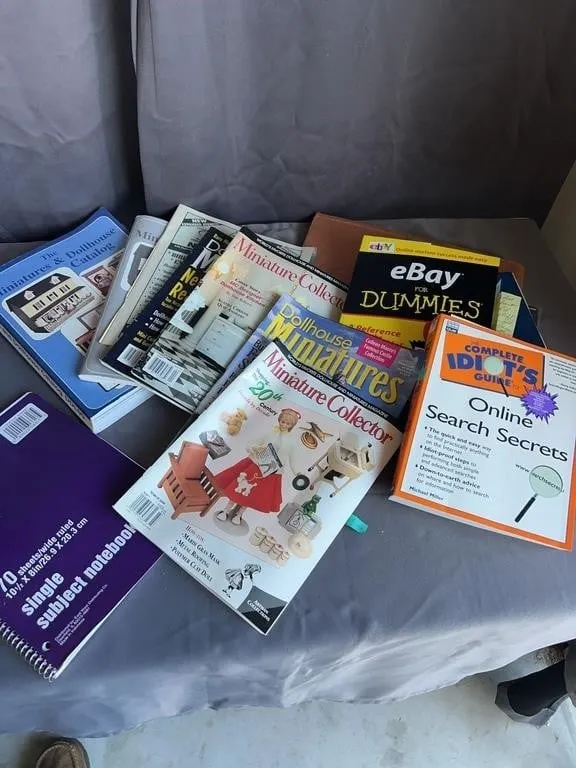 Dollhouse Miniatures Books & Catalogs Collection