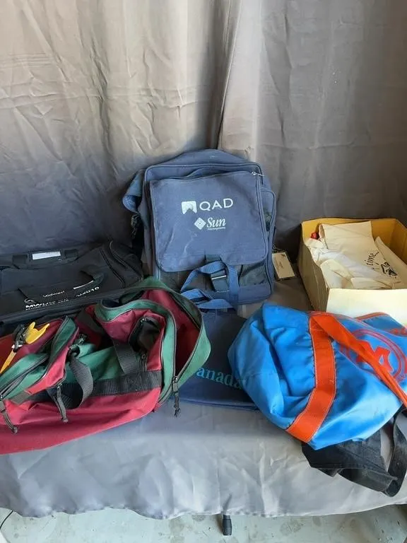 Corporate Tech Bags & Totes Lot