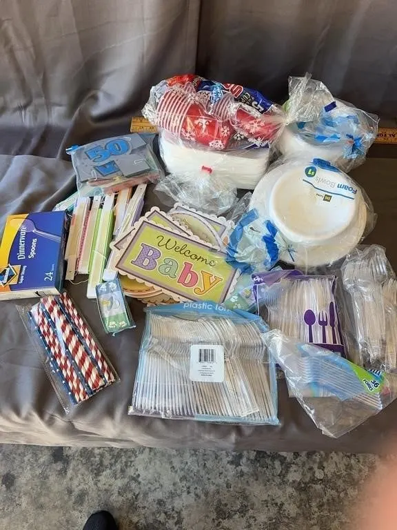 Party Tableware Assortment