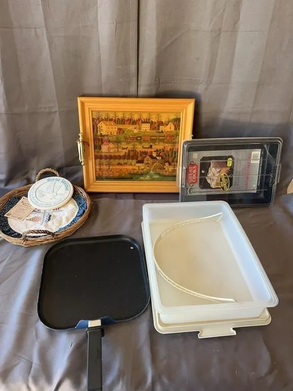 Assorted Kitchenware & Bakeware Lot