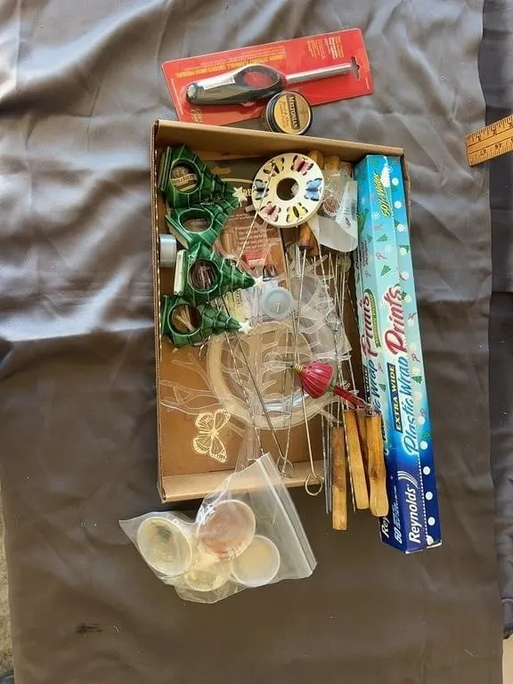 Holiday Household Goods & Utility Items Lot