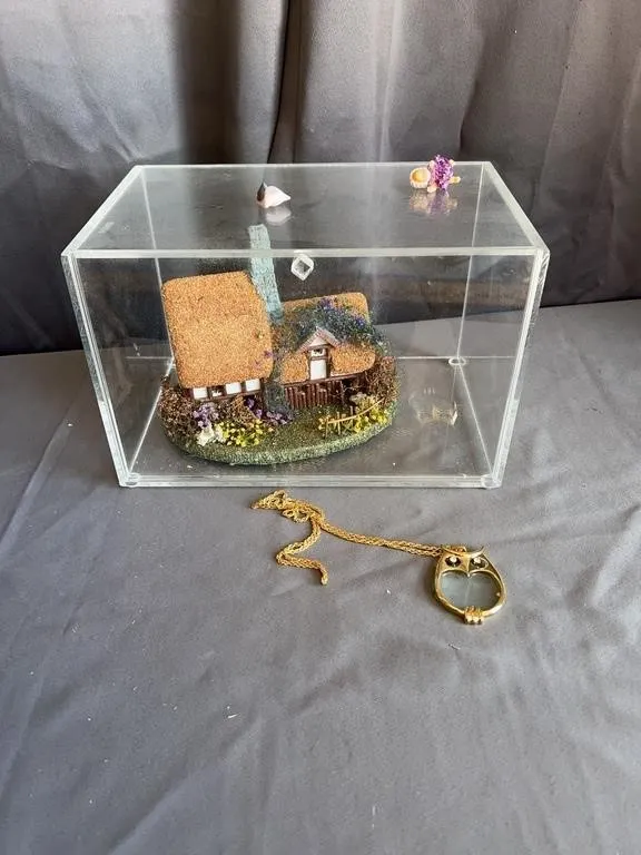 Cottage Diorama & Owl Necklace Set