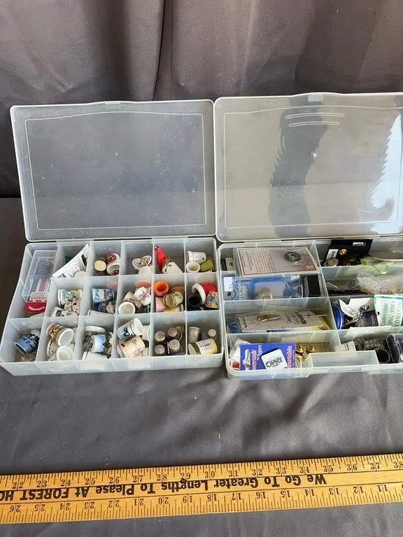 Travel Souvenir Thimble & Memorabilia Collection
