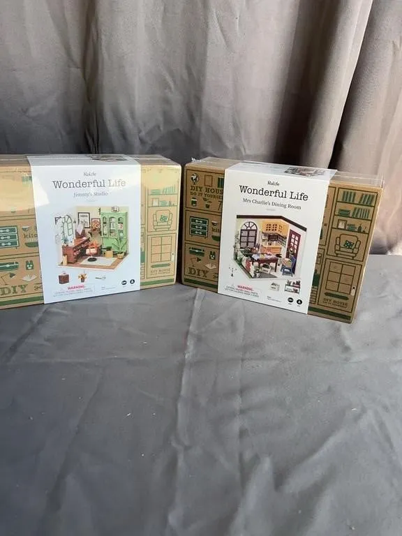 Rolife Wonderful Life Miniature Dollhouse Kit