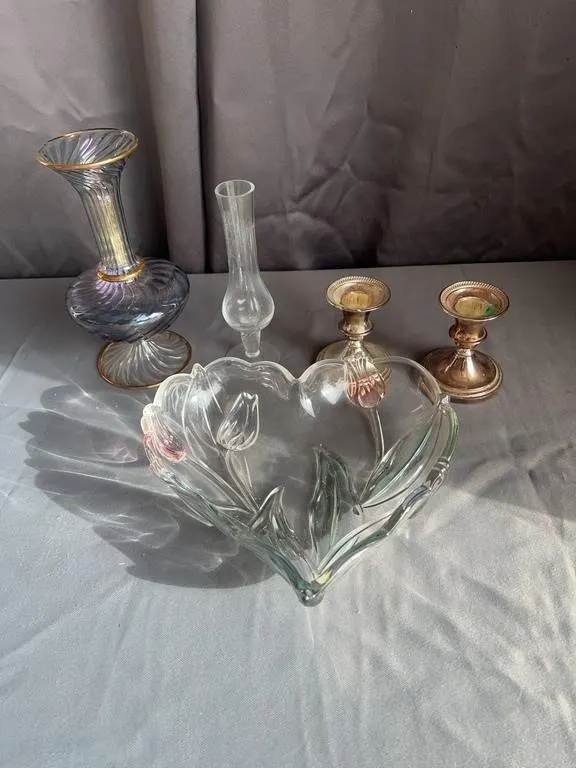 Assorted Glassware & Iridescent Vase