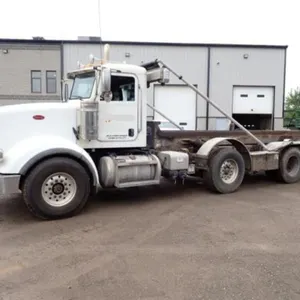 2015 Peterbilt 367 60 Ton Tri/A Rolloff Truck 1NPT