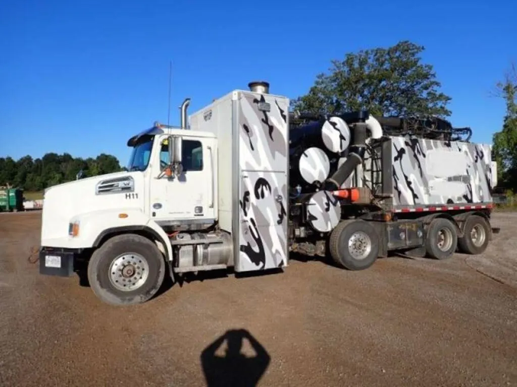 2018 WesTech on 2017 Western Star 4700SB Tri/A Hyd