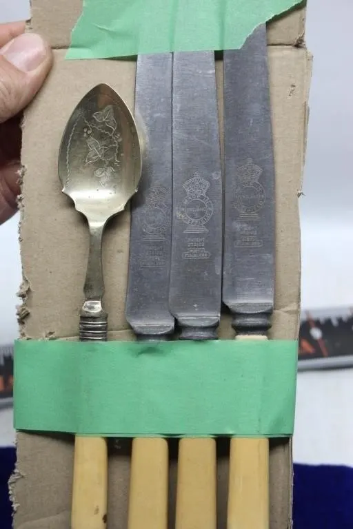 Firth Stainless Sheffield Knives & Spoon Set