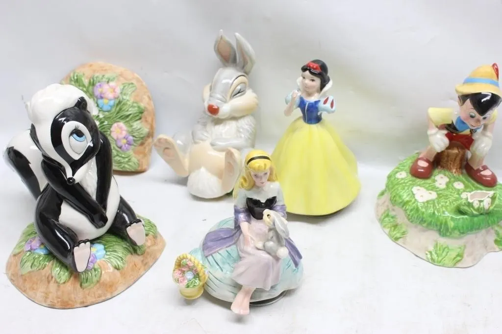 Disney Ceramic Figurines Lot: Snow White,