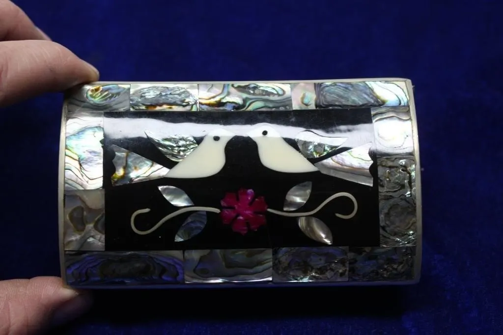 Mexican Alpaca silver trinket box with abalone