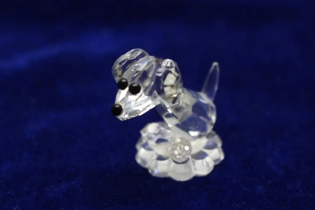 Bohemia Crystal Dog Figurine on Scalloped Base