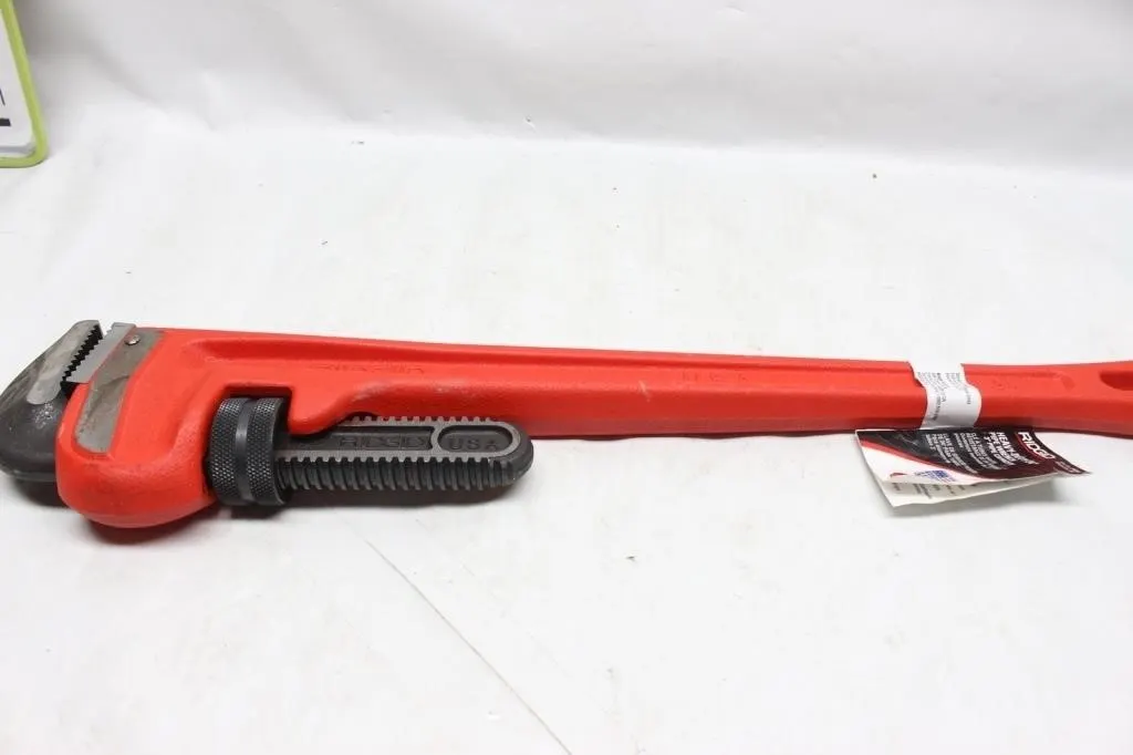 Ridgid Heavy-Duty 24" Pipe Wrench