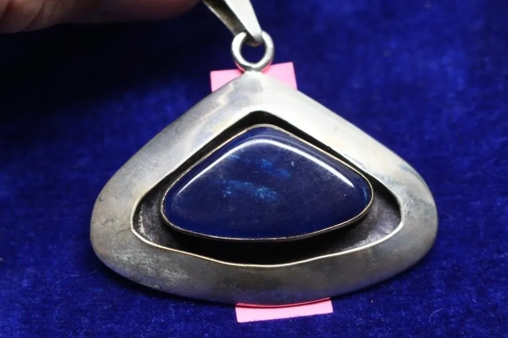 Sterling Silver Pendant with Blue Lapis-Style