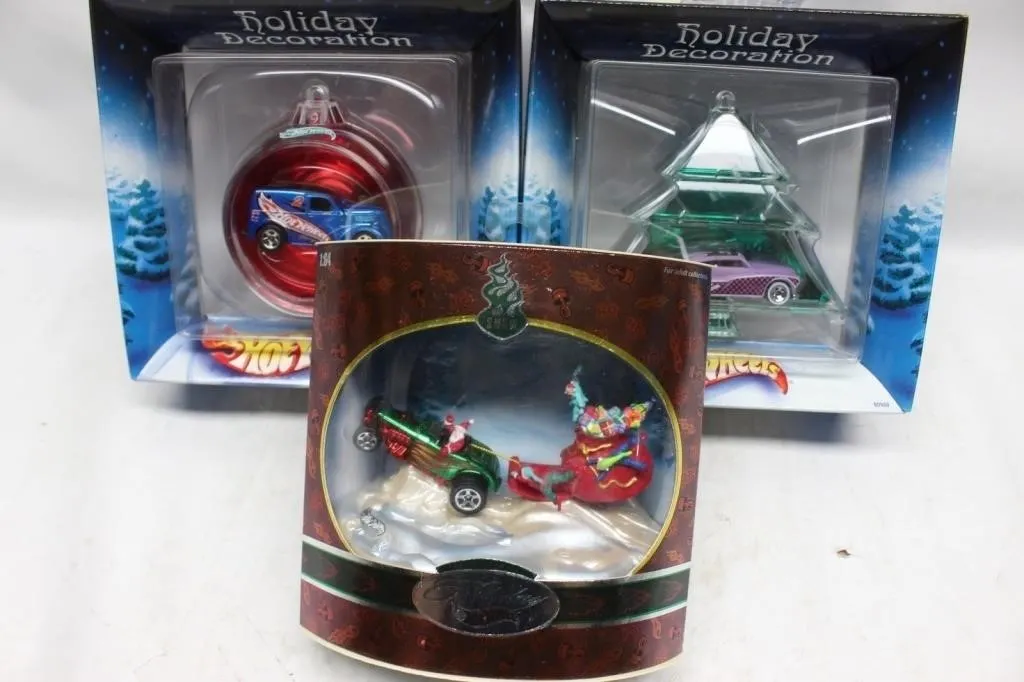Hot Wheels Holiday Decoration Ornaments, Set of 3