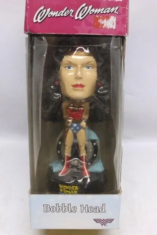 Wonder Woman Bobble Head Figure in Box