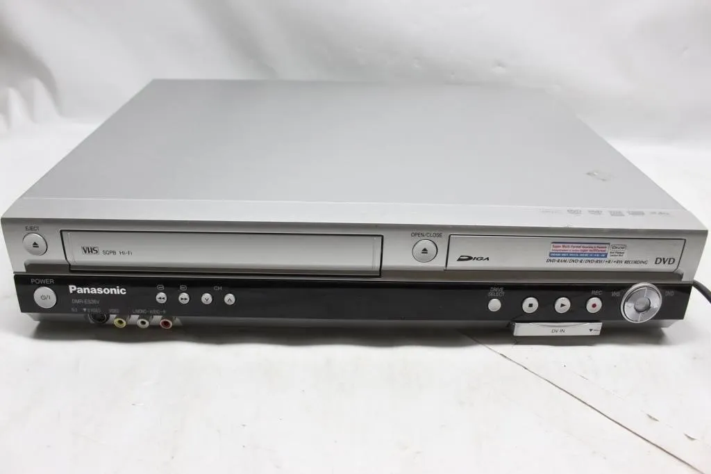 Panasonic DMR-ES36V DVD Recorder/VCR Combo