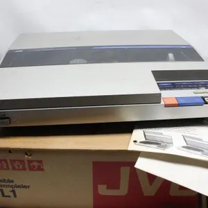 JVC L-L1 Linear Tracking Turntable in Box
