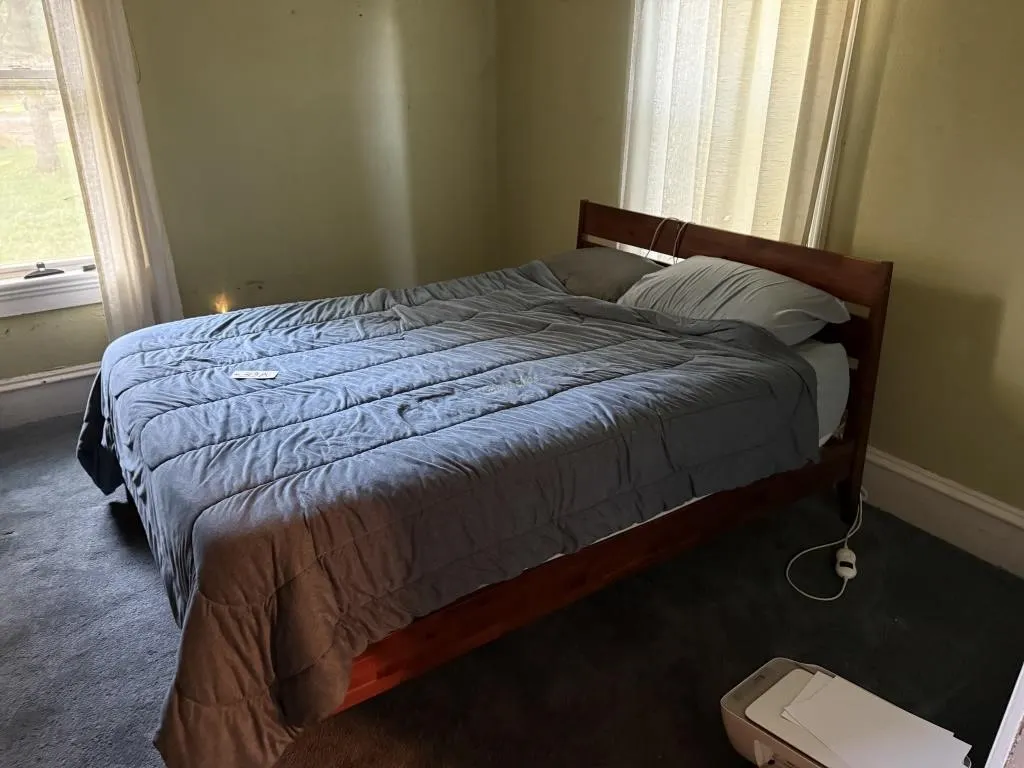 Bed and mattress