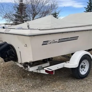 17' Cal-Glass Boat & 1997 Yacht Club Trailer