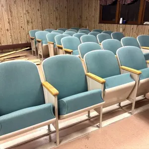 Set of 4 Theater Chairs *SEE DESCRIPTION*