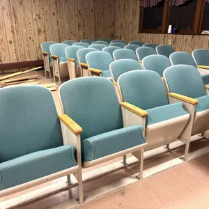 Set of 4 Theater Chairs *SEE DESCRIPTION*