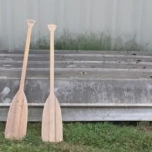 12' Jon Boat w/Oars