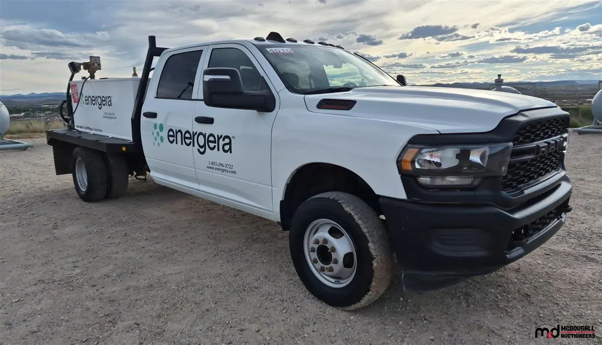 2023 Ram 5500 Heavy Duty Flatbed Truck w/ Fuel Support System
UNRESERVED