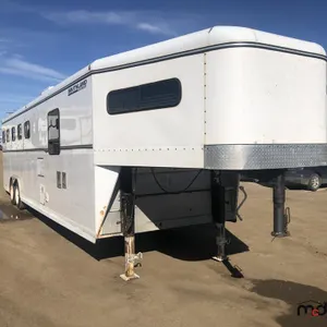2003 Southland 3-Horse Living Quarters T/A Trailer
 UNRESERVED