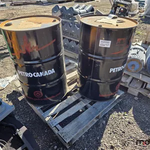 Petro Canada Hydraulic Oil Barrels (Possibly Empty)
 UNRESERVED