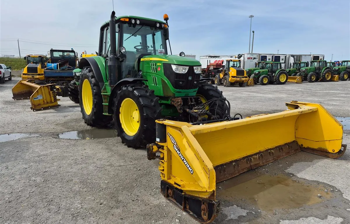 2018 John Deere 6110M Tractor w/ HLA SnowWing Snow Blade
UNRESERVED